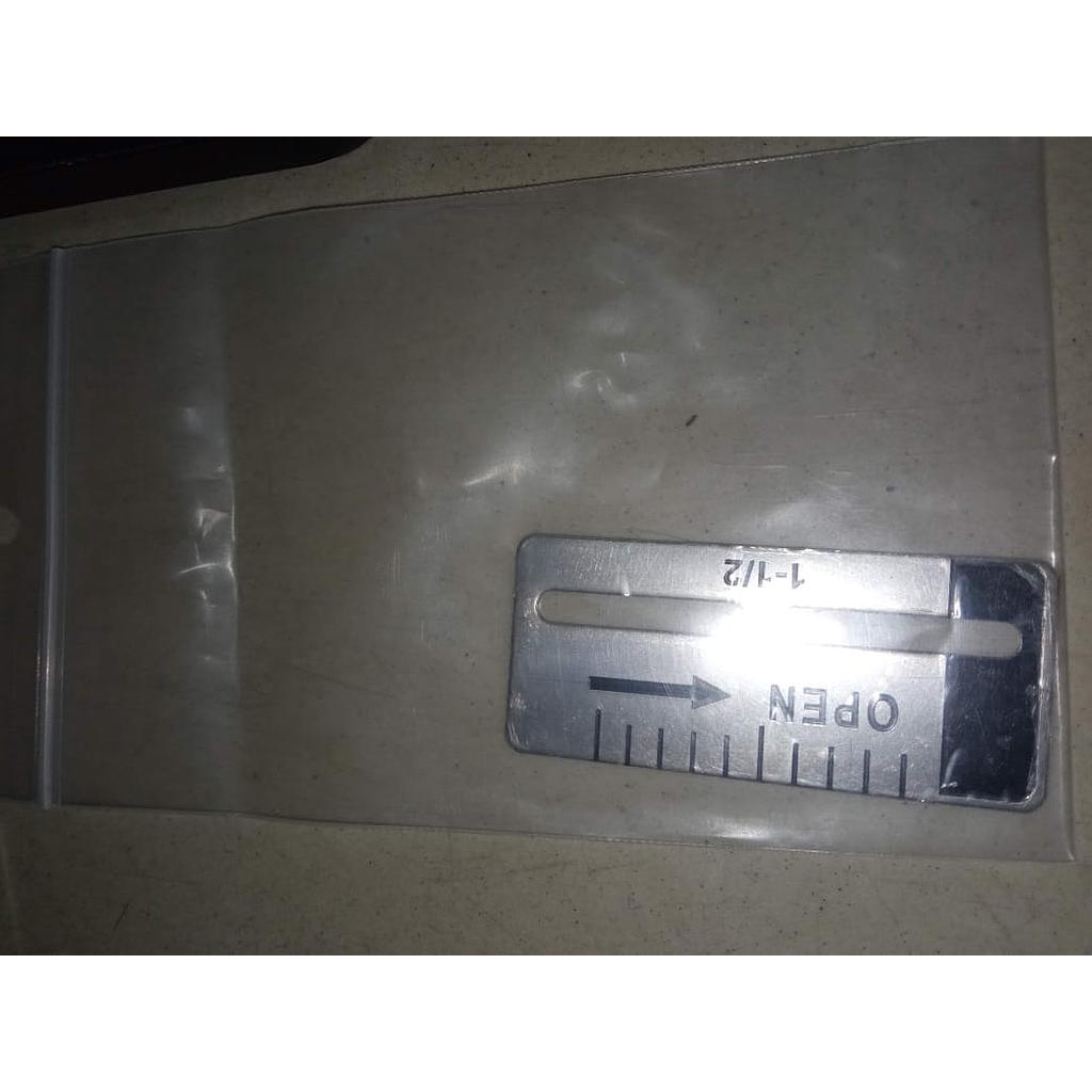 Travel Scale 1-1/2&quot; 667-40-46 CVS
