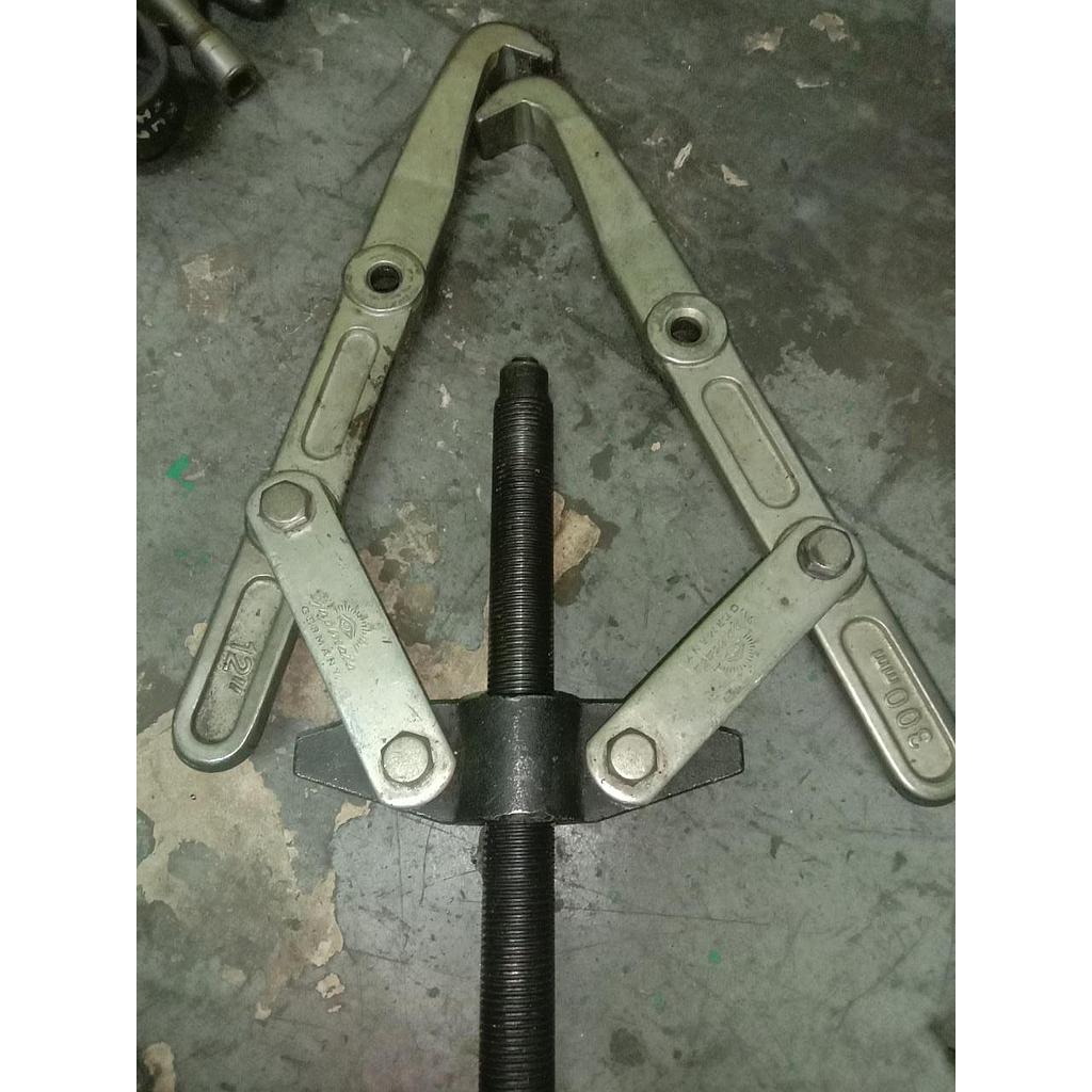 Kunci Tracker 12&quot; (300mm), Brand German