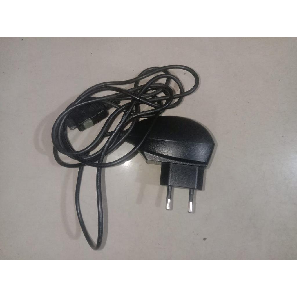 Charger Model STC-A22050F1